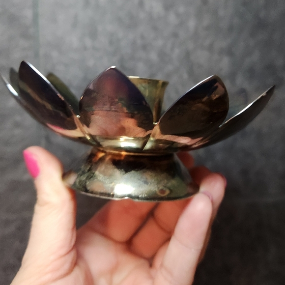 Reed & Barton World's Finest Silver Plated Candle Holder 2x5"H 5"W - Picture 6 of 11